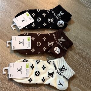 Lv black white and cream GWP Socks bundle of 3